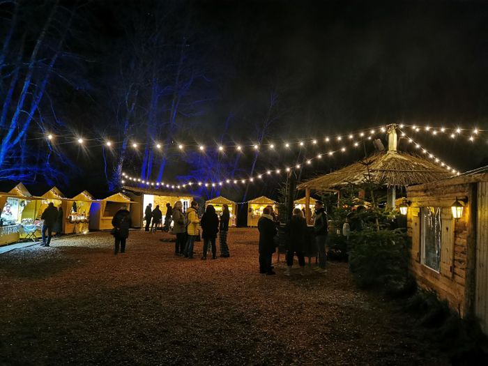 Weihnachtsmarkt an der Heringer Millen im Winter