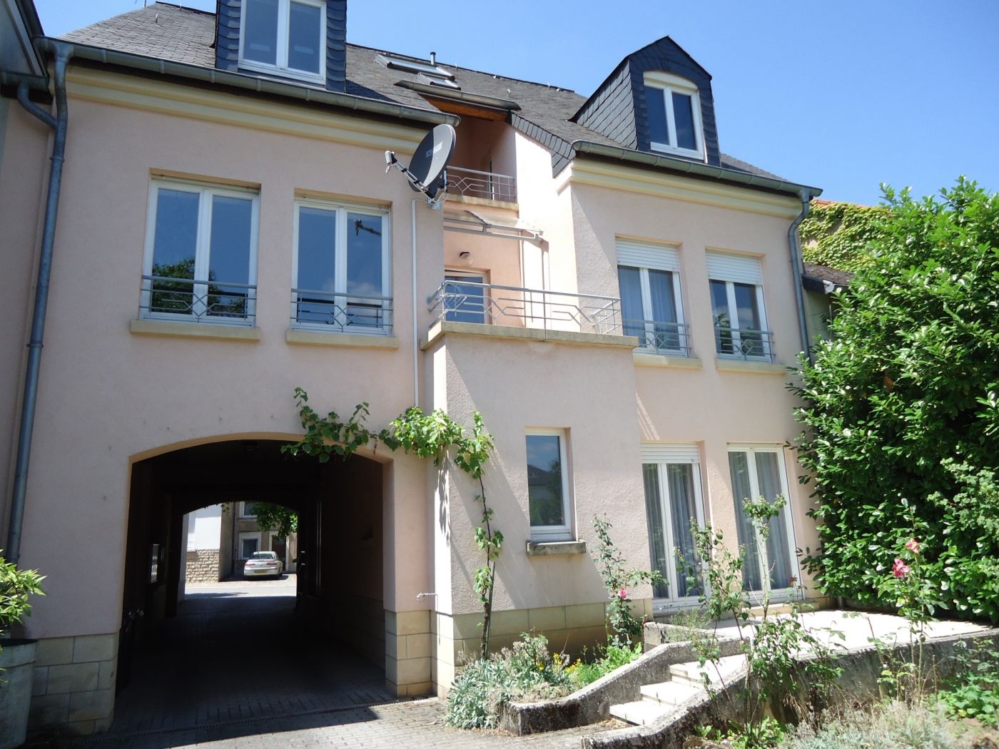 Rosteck-Risch Yvette (30m2)