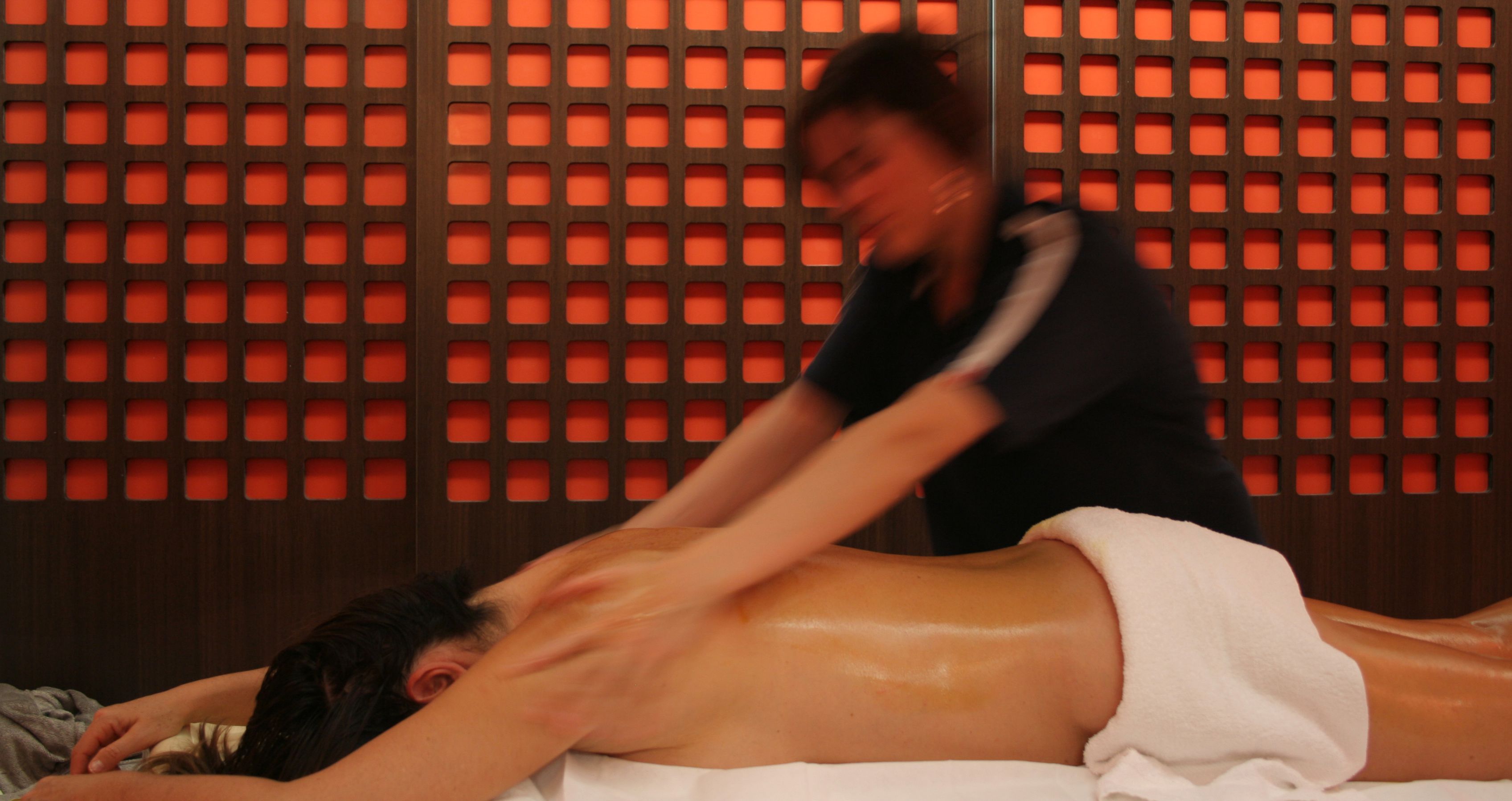 MDT_PHOTOS_SPA_SOINS_Ayurveda Abhyanga_2007_02_HQ